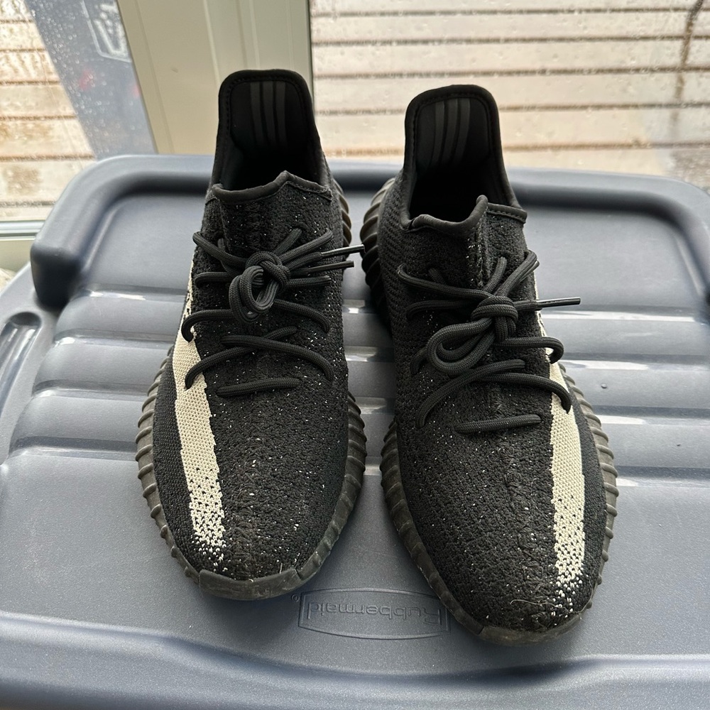Yeezy 350 Oreo